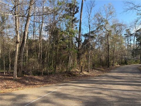 Photo of 0 Magnolia Lane, Mandeville, LA 70471 (MLS # NO2546560)