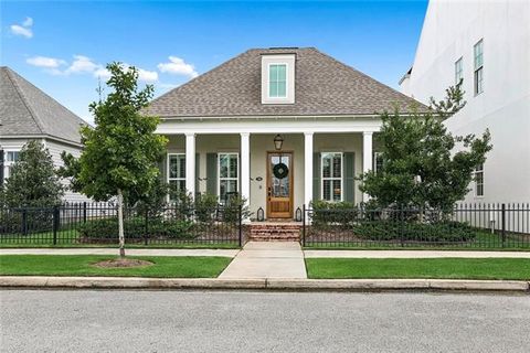 Photo of 716 Cottage Lane Ln, Covington, LA 70433 (MLS # NO2567267)