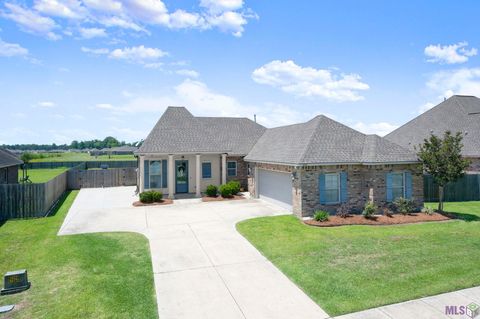 Photo of 6512 Union Dr, Addis, LA 70710 (MLS # BR2026008998)
