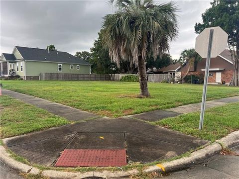 Photo of 0 Prince Drive, Chalmette, LA 70043 (MLS # NO2549872)