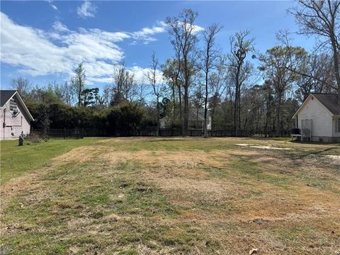 Photo of 204 Spruce Street St, Mandeville, LA 70471 (MLS # NO2546128)