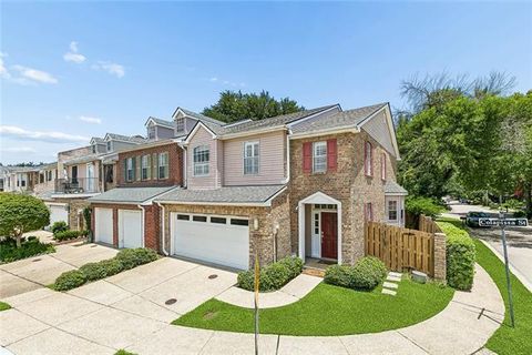 Photo of 1701 Colapissa Street St, Metairie, LA 70001 (MLS # NO2566024)