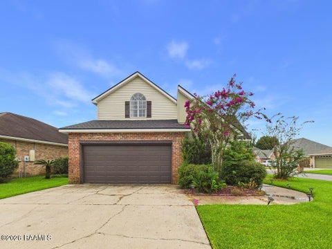 Photo of 307 Heatheroak Avenue, Lafayette, LA 70506 (MLS # 2600005578)
