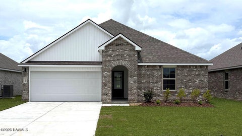 Photo of 160 Cottage Cove Drive, Maurice, LA 70555 (MLS # 2600002660)