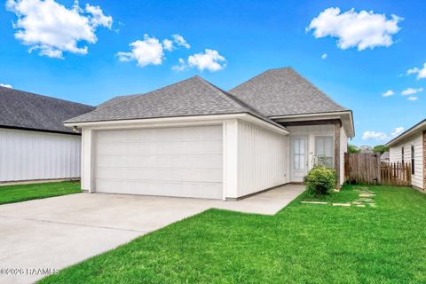 Photo of 106 Lukes Hollow Lane, Lafayette, LA 70508 (MLS # 2600002620)