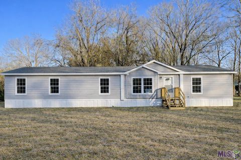 Photo of 227 Varvarosky Road Rd, Deville, LA 71328 (MLS # BR2026002081)