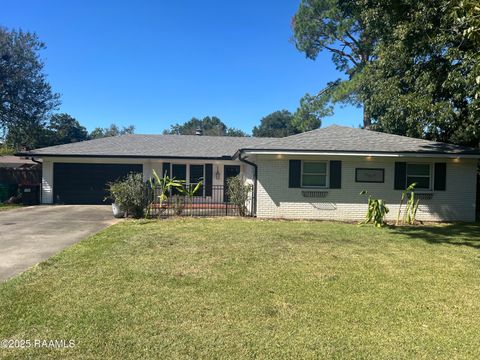 Photo of 129 Fernhill Avenue, Lafayette, LA 70506 (MLS # 2500004433)