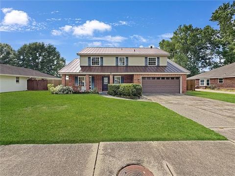 Photo of 116 Stratford Drive Dr, Slidell, LA 70458 (MLS # NO2558880)