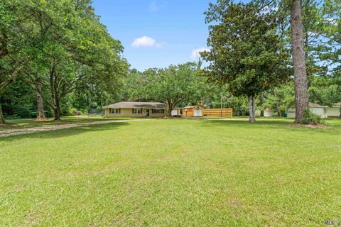 Photo of 46157 Randall Rd Rd, Hammond, LA 70401 (MLS # BR2026011885)