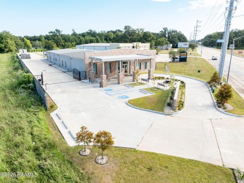 Photo of 1324 Ambassador Caffery Parkway, Lafayette, LA 70506 (MLS # 2600009298)