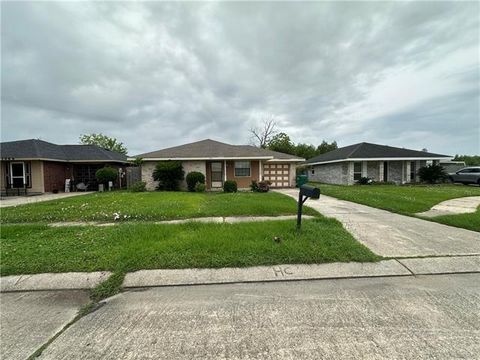 Photo of 1597 Jefferson Drive St, Laplace, LA 70068 (MLS # NO2557673)