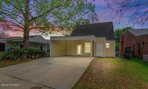 Photo of 7141 Point Avery Drive, Baton Rouge, LA 70817 (MLS # 2600000828)