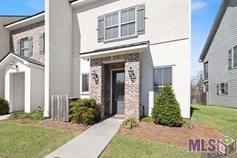 Photo of 5030 Myrtle Trail Dr Dr, Baton Rouge, LA 70820 (MLS # BR2026009739)