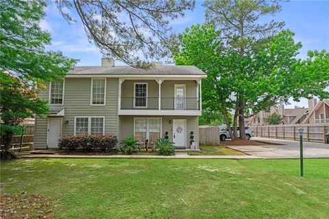 Photo of 740 Heavens Drive #1, Mandeville, LA 70471 (MLS # NO2557163)