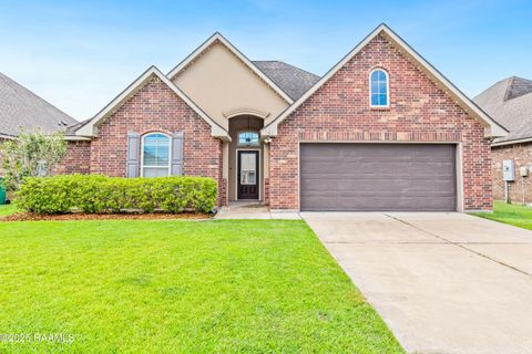 Photo of 105 Peak Valley Street, Youngsville, LA 70592 (MLS # 2500001932)