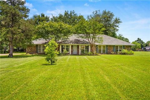 Photo of 43 Vit Road Rd, Pineville, LA 71360 (MLS # CN2568422)