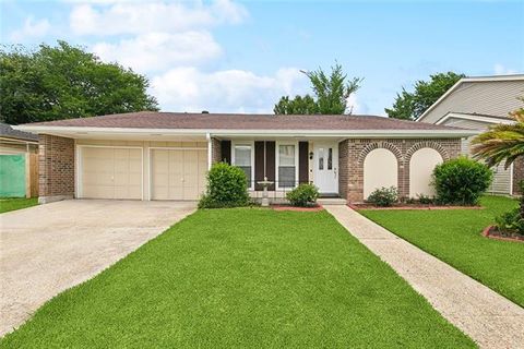 Photo of 3820 Timberview Lane Ln, Harvey, LA 70058 (MLS # NO2548101)