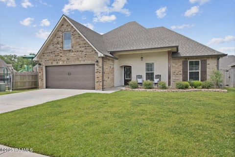 Photo of 122 Chloe Street, Broussard, LA 70518 (MLS # 2500006068)