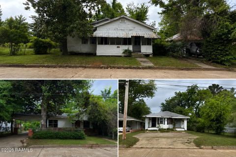 Photo of 613 Woodard Street, Alexandria, LA 71302 (MLS # 2600004043)