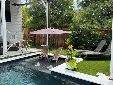 Photo of 1900 Dumaine Street St, New Orleans, LA 70116 (MLS # NO2565565)