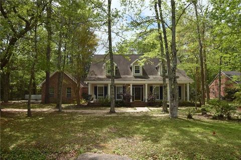 Photo of 105 Mayers Trace Rd, Slidell, LA 70460 (MLS # NO2549231)