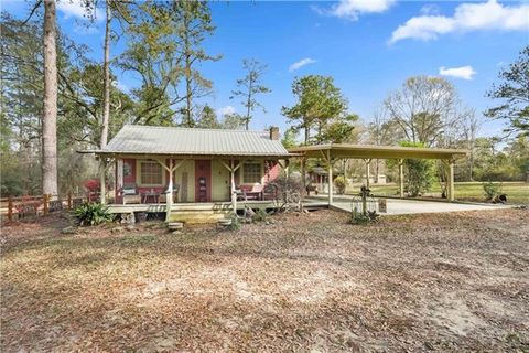 Photo of 83104 Beason Road Rd, Folsom, LA 70437 (MLS # NO2544993)