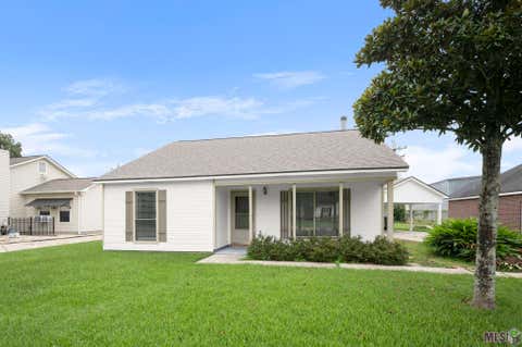 Photo of 18468 Perkins Oak Rd Rd, Prairieville, LA 70769 (MLS # BR2026011694)