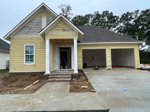 Photo of 204 Manor House Lane, Lafayette, LA 70507 (MLS # 2500005975)