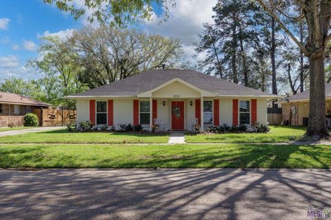 Photo of 1891 Erlanger Dr Dr, Baton Rouge, LA 70816 (MLS # BR2026007557)