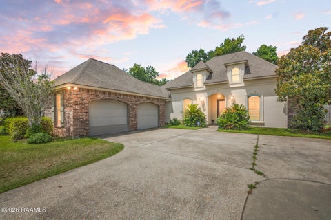 Photo of 122 Timberland Ridge Boulevard, Lafayette, LA 70507 (MLS # 2600006253)