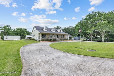 Photo of 16634 W La Hwy 330, Abbeville, LA 70510 (MLS # 2020023638)