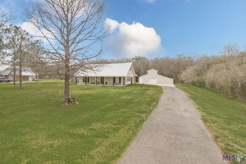 Photo of 784 Lefort Bypass Road Rd, Thibodaux, LA 70301 (MLS # BR2026003775)