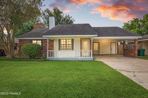 Photo of 112 Stable Creek Drive, Lafayette, LA 70506 (MLS # 2500002868)