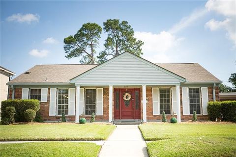 Photo of 2145 Leslie Street ST, Gretna, LA 70056 (MLS # NO2558707)