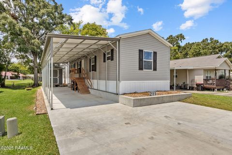 Photo of 211 Watermark Drive, Lafayette, LA 70501 (MLS # 2500002201)