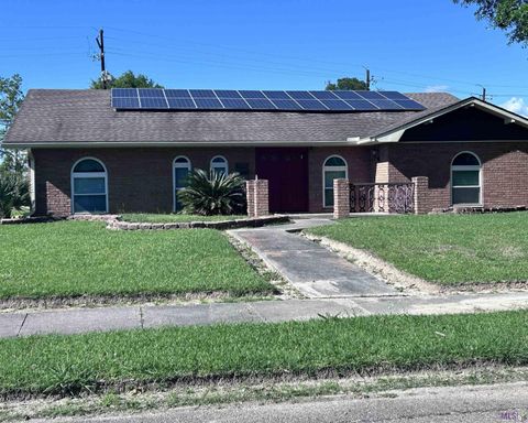 Photo of 9661 W Darryl Pkwy Pkwy #1, Baton Rouge, LA 70815 (MLS # BR2026006419)