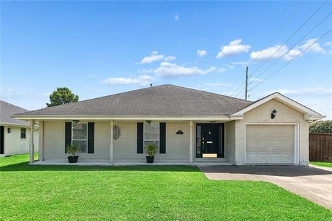 Photo of 2101 Danny Park Park, Metairie, LA 70001 (MLS # NO2568551)