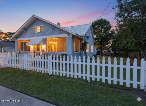Photo of 301 S Pierce Street, Lafayette, LA 70501 (MLS # 2500006185)