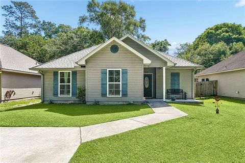 Photo of 4145 Saint Peter Street St, Slidell, LA 70461 (MLS # NO2553739)