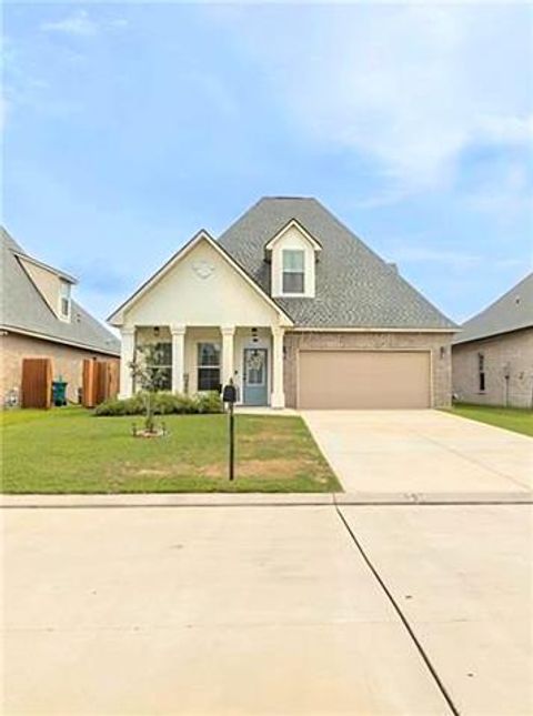 Photo of 633 High Ridge Loop Drive Loop, Slidell, LA 70458 (MLS # NO2545152)