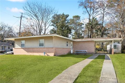 Photo of 4701 Stephen Girard Avenue Ave, New Orleans, LA 70126 (MLS # NO2542487)