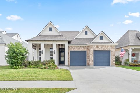 Photo of 407 Channel Drive, Broussard, LA 70518 (MLS # 2500005670)