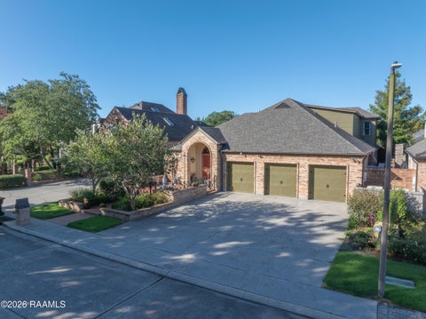 Photo of 309 Oakleaf Drive, Lafayette, LA 70503 (MLS # 2600007568)