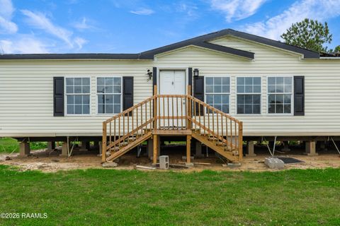Photo of 2913 Avery Island Road, New Iberia, LA 70560 (MLS # 2600001739)