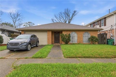 Photo of 1010 Orion Avenue Ave, Metairie, LA 70005 (MLS # NO2547150)