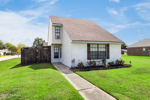 Photo of 442 Le Violon Road, Lafayette, LA 70506 (MLS # 2600008216)