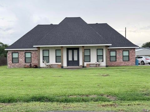 Photo of 163 Chase Dr Dr, Bourg, LA 70343 (MLS # BY2026010455)