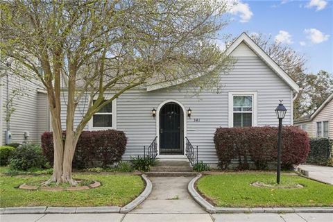 Photo of 341 Labarre Drive Dr, Metairie, LA 70001 (MLS # NO2548623)