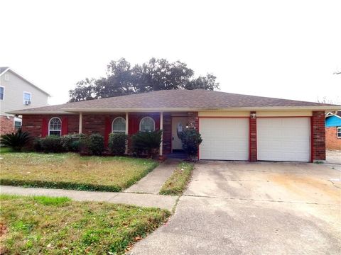 Photo of 510 Frisco Drive Dr, Laplace, LA 70068 (MLS # NO2535882)