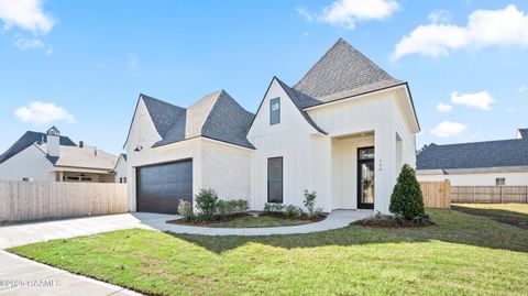 Photo of 108 Travellers Palm Way, Youngsville, LA 70592 (MLS # 2500002263) Photo of 108 Travellers Palm Way, Youngsville, LA 70592 (MLS # 2500002263)